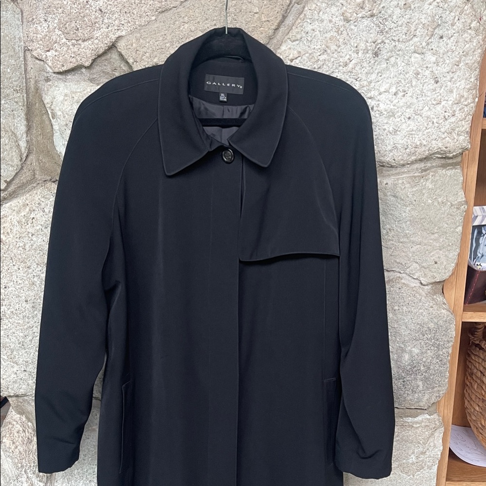 Gallery Women's Elegant Black Belted Trench